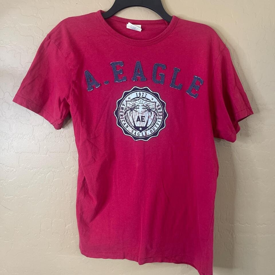 Y2K American Eagle Outfitters Red T-Shirt Small Casual Tee