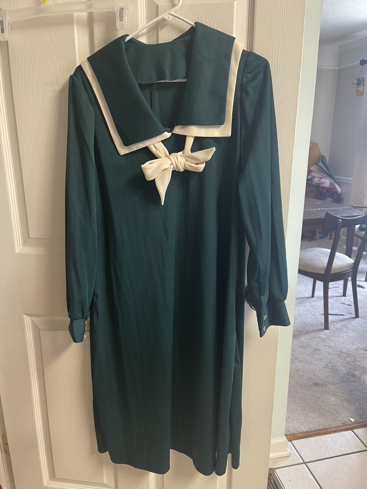 VNT Collar Green Cottage Core Tea Dress Pussy Bow Victorian Poly 36 Bust Med/L