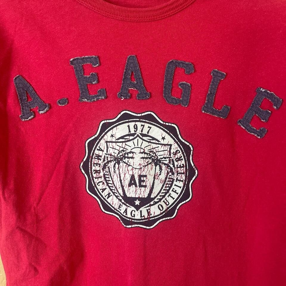 Y2K American Eagle Outfitters Red T-Shirt Small Casual Tee