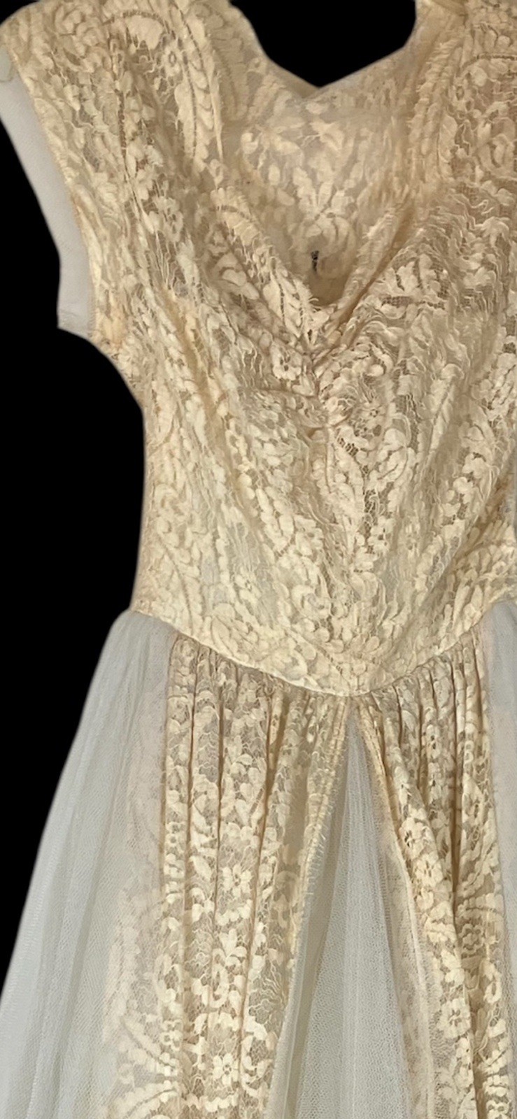 Vintage 1950s Ivory Lace Tulle Wedding Dress Gown Small