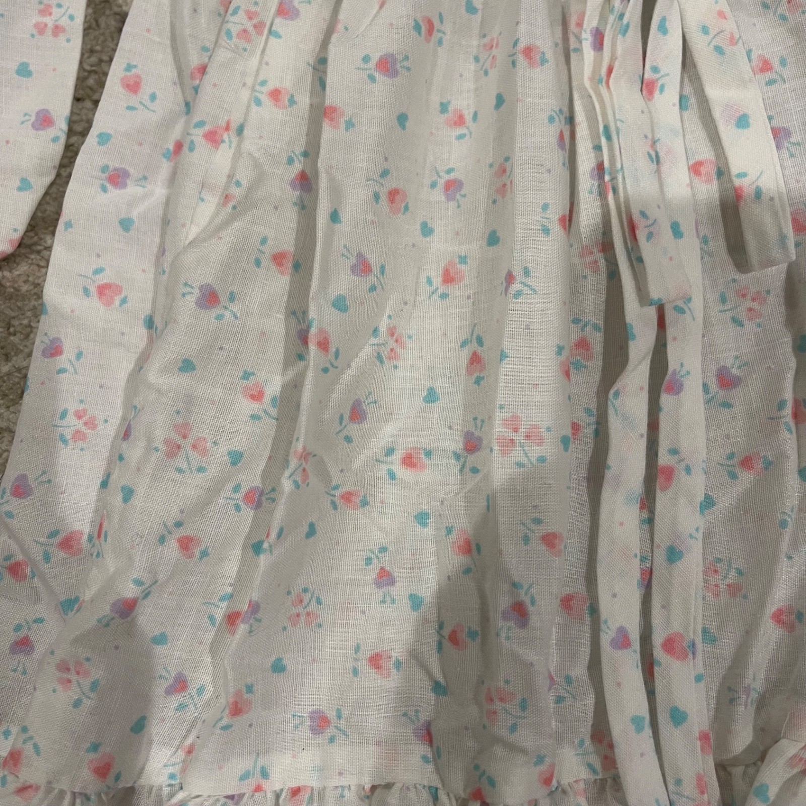 Vtg Winnie The Pooh Disney Girl Dress Size 6 Ditsy Floral White Spring USA Made