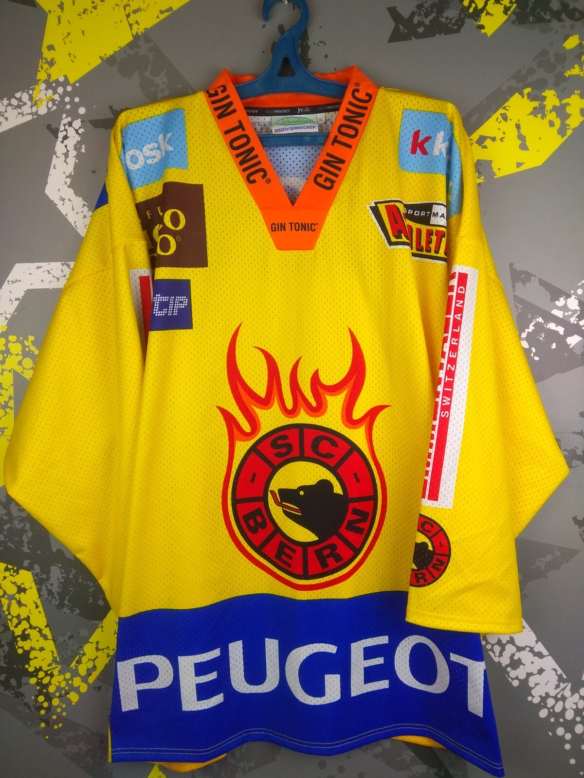 SC Bern Jersey Vintage Hockey Shirt Yvotte Polyester Mens Size XL ig93