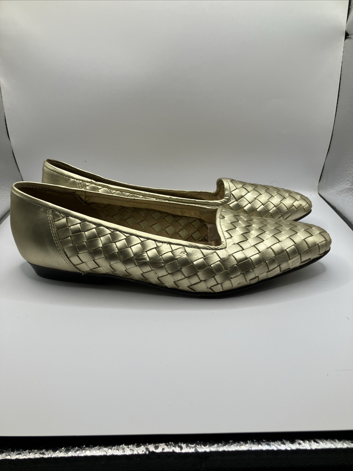 Vintage CONNIE Gold Weave Women’s Shoes Sz 10 Flats Leather Upper Made In Brazil