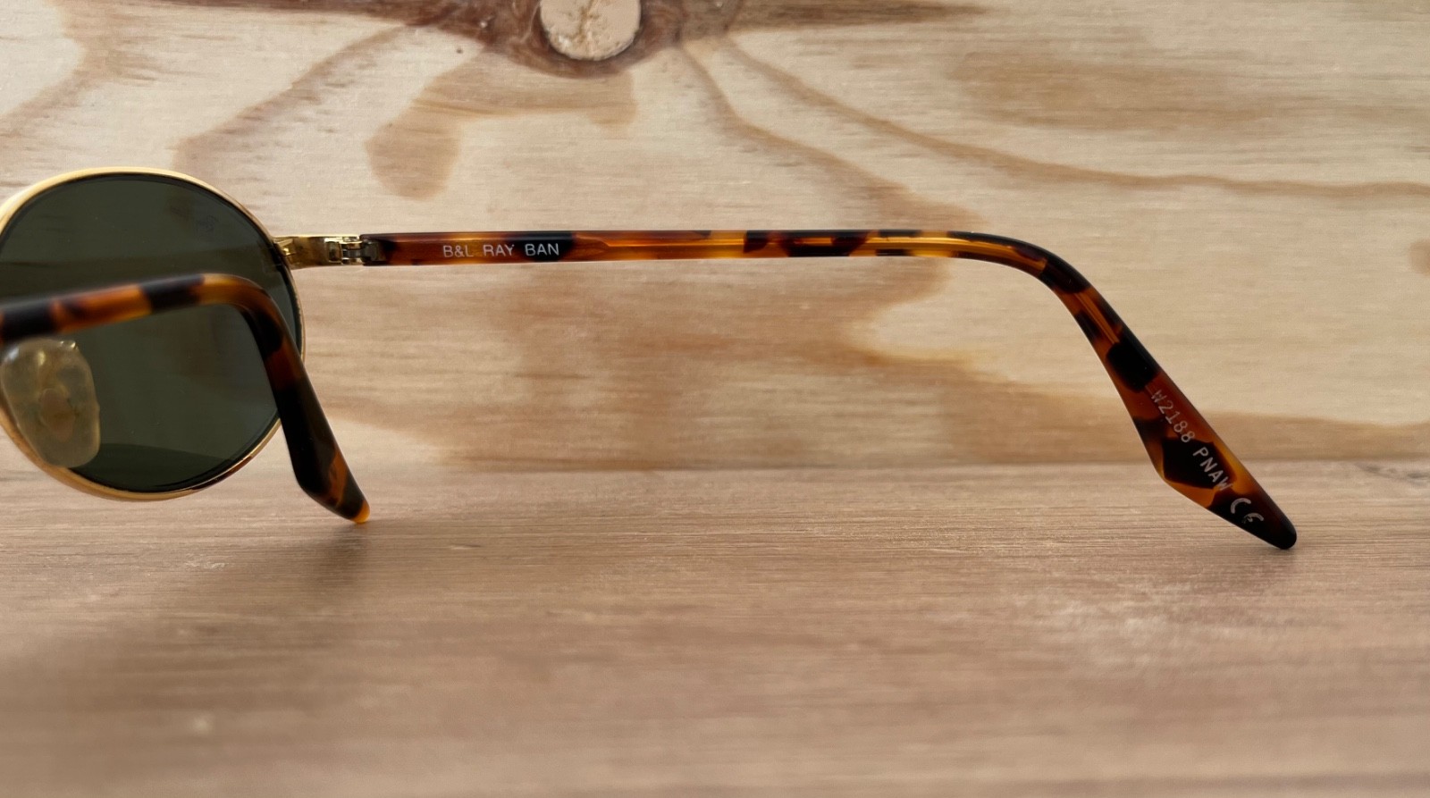 Vintage B&L Ray-Ban W2188 PN4 Oval Sunglasses 52□18 Gold Tortoise G-15 USA