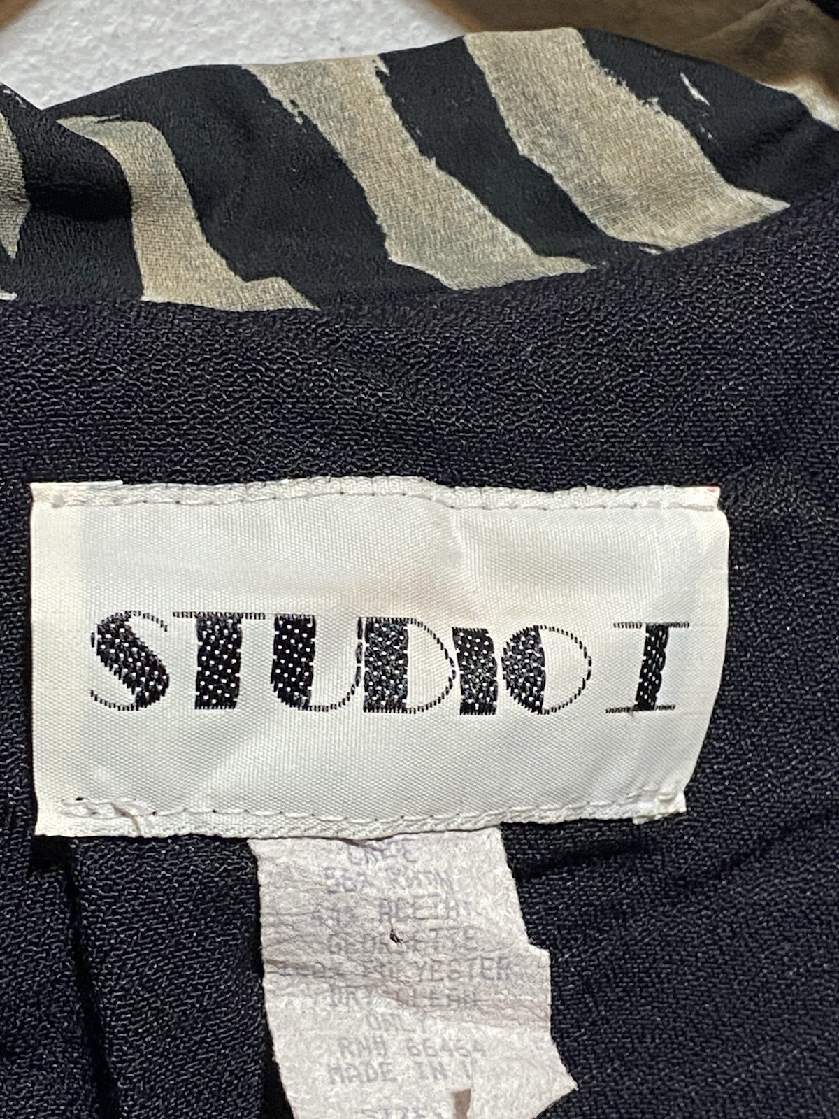Vintage Studio I Size 12 Black w/Animal Print Collar Double Breasted Jacket