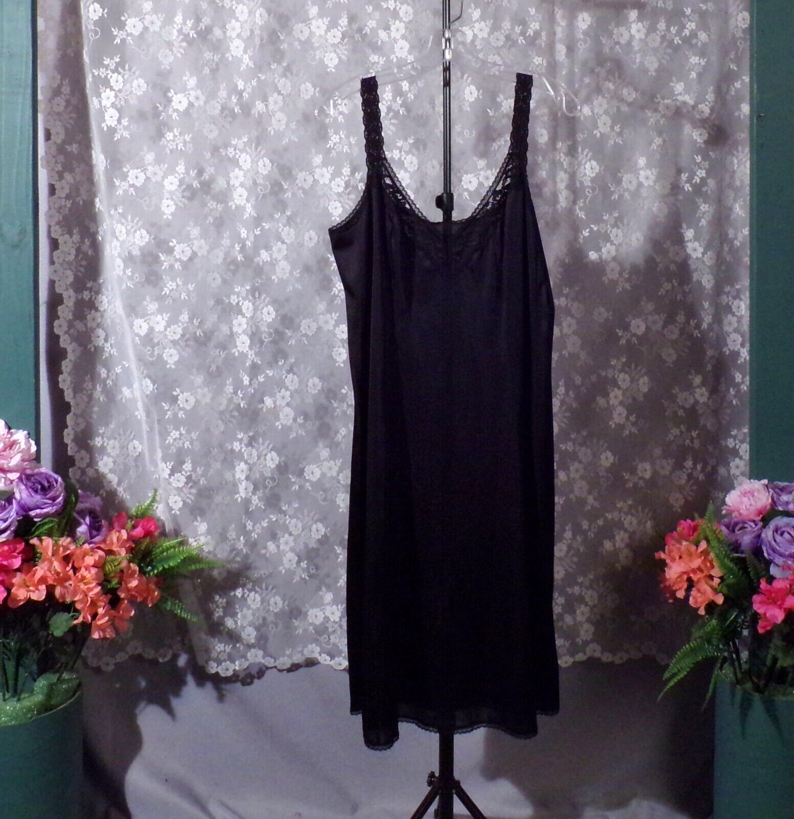 Vintage Black Dress Slip Size Large 90s Retro Nylon Lace Trim Vamp Vanity Fair