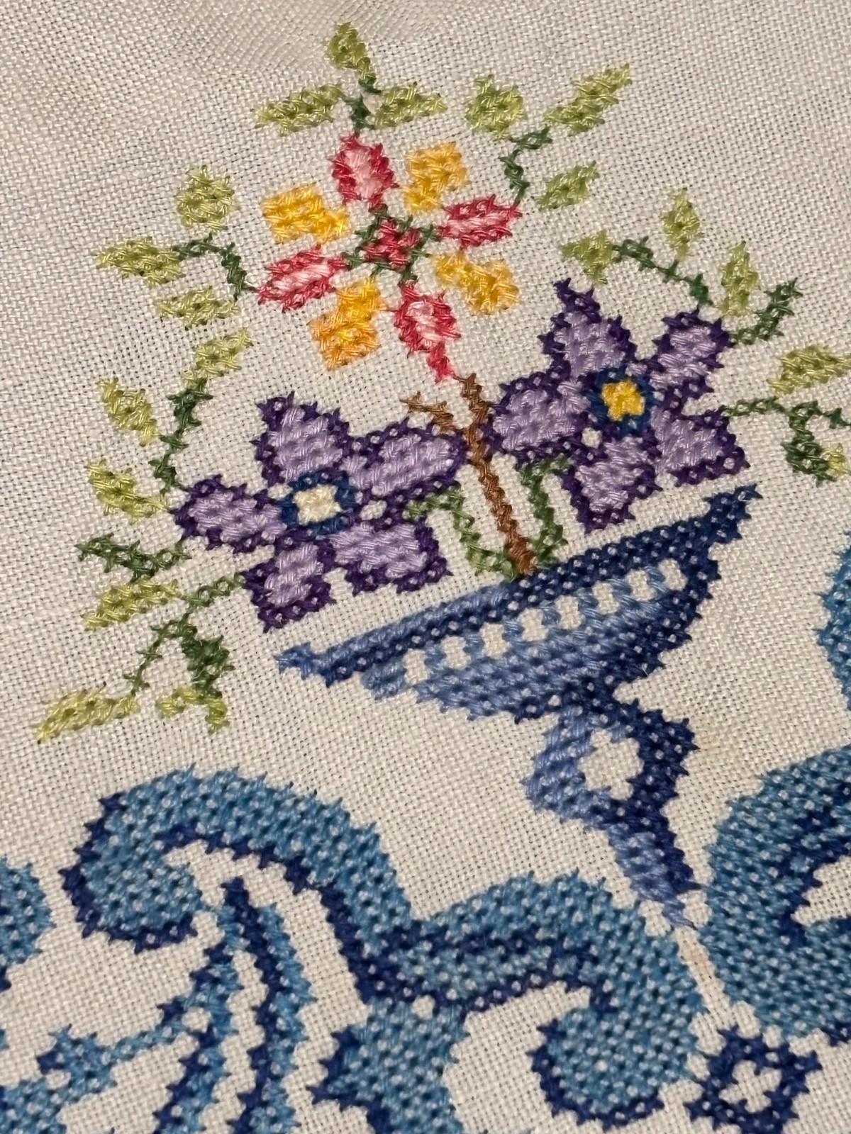 Vintage Cotton Linen blend fine cross stitch embroidered Hand towel