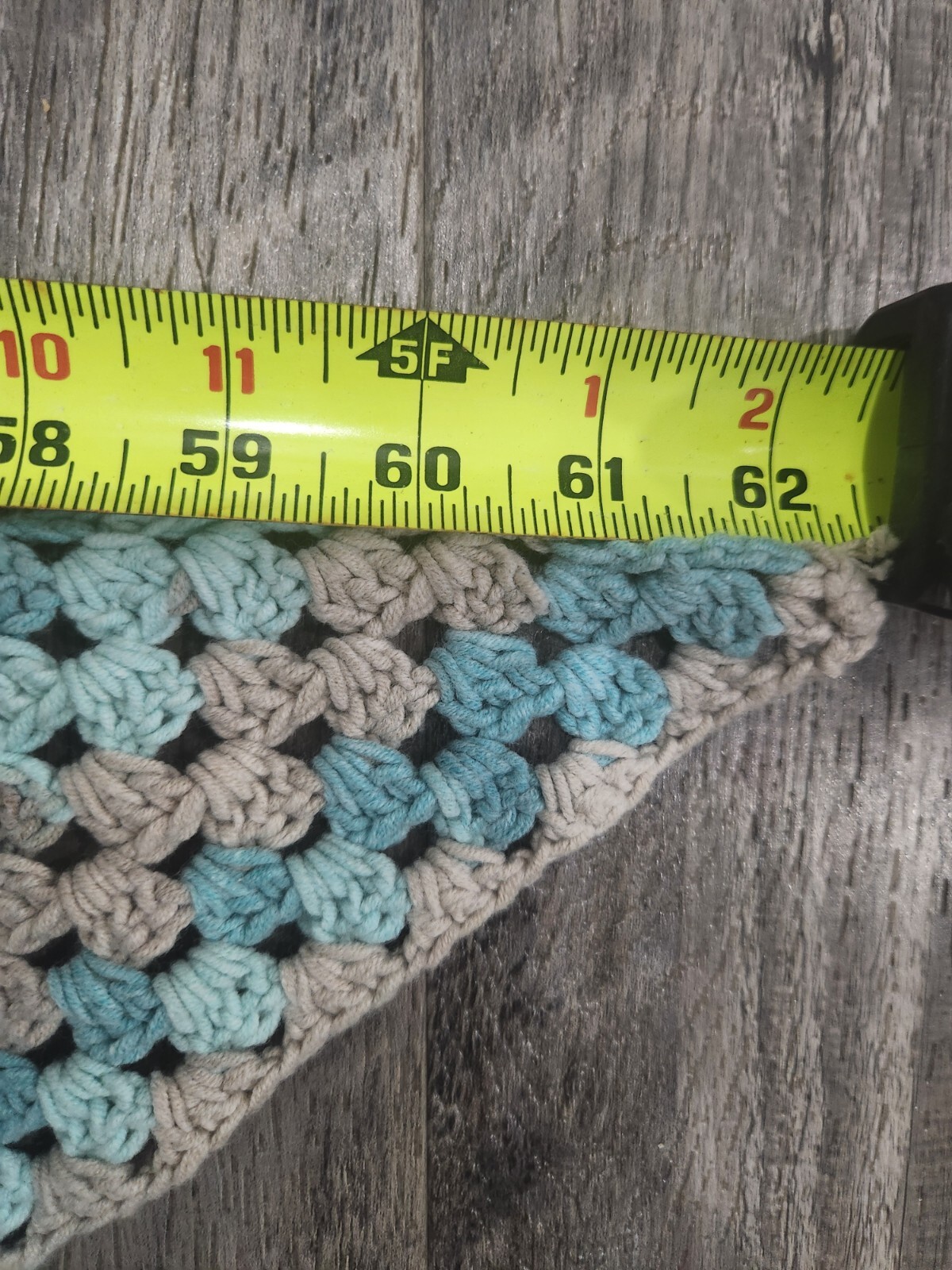 VTG Shawl Crocheted Handmade Shoulder Wrap Teal Grey White Wool, 62″x 29″