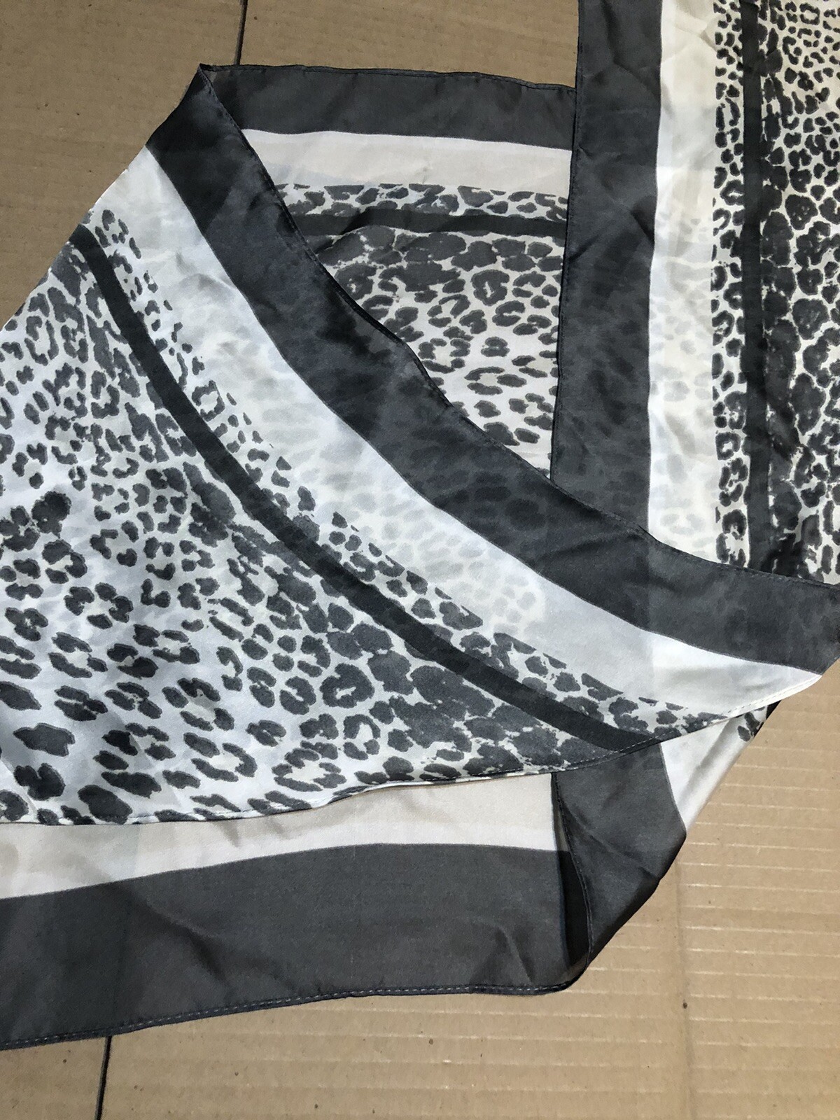 Vintage Scarf – Dark Gray Animal Print Design – 18″ x 71″