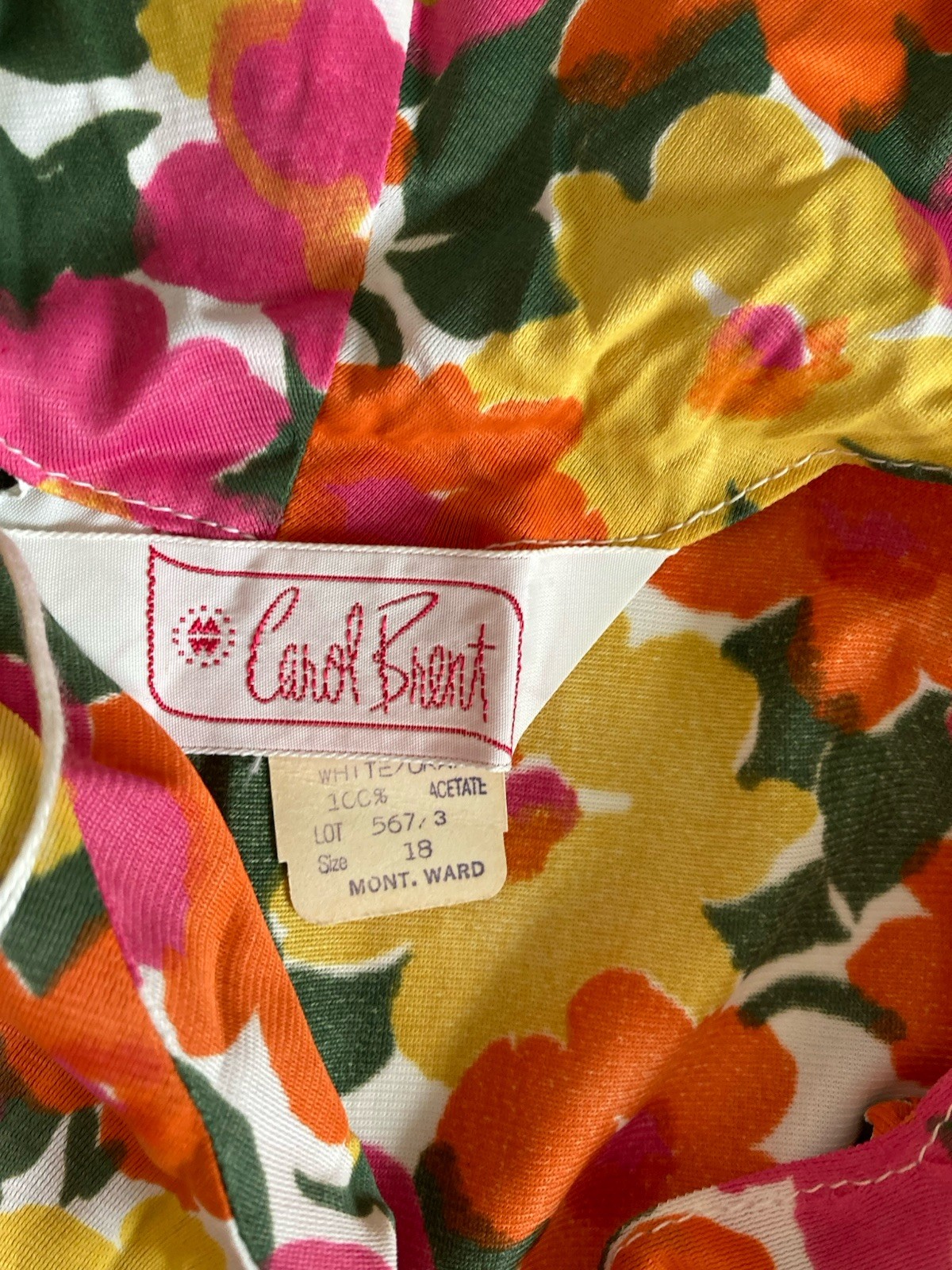 VTG 70s CAROL BRENT FLORAL PRINT COLORFUL SLEEVELESS NIGHTGOWN DUSTER -NWT