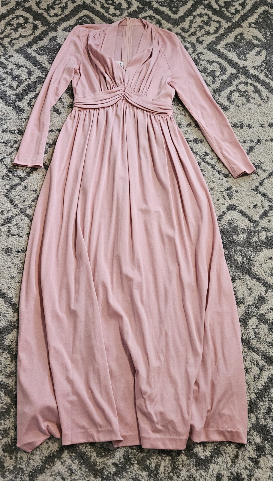 Vintage 1970s Miss Elliette Pink Accordion Pleated Long Sleeve V-Neck Dress