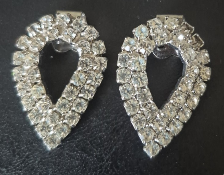 Vintage Teardrop Shaped Clear Rhinestone Silver Tone Shoe Clips