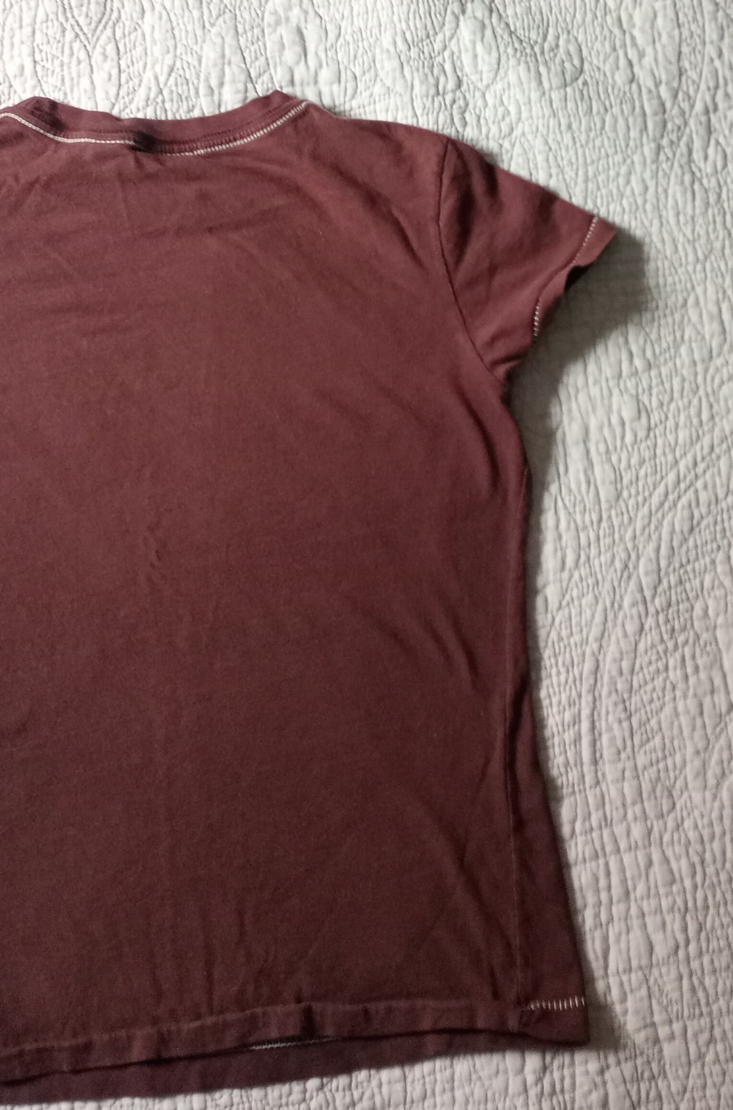 Vintage Y2K American Eagle Outfitters T Shirt Graphic Print Tee S/P