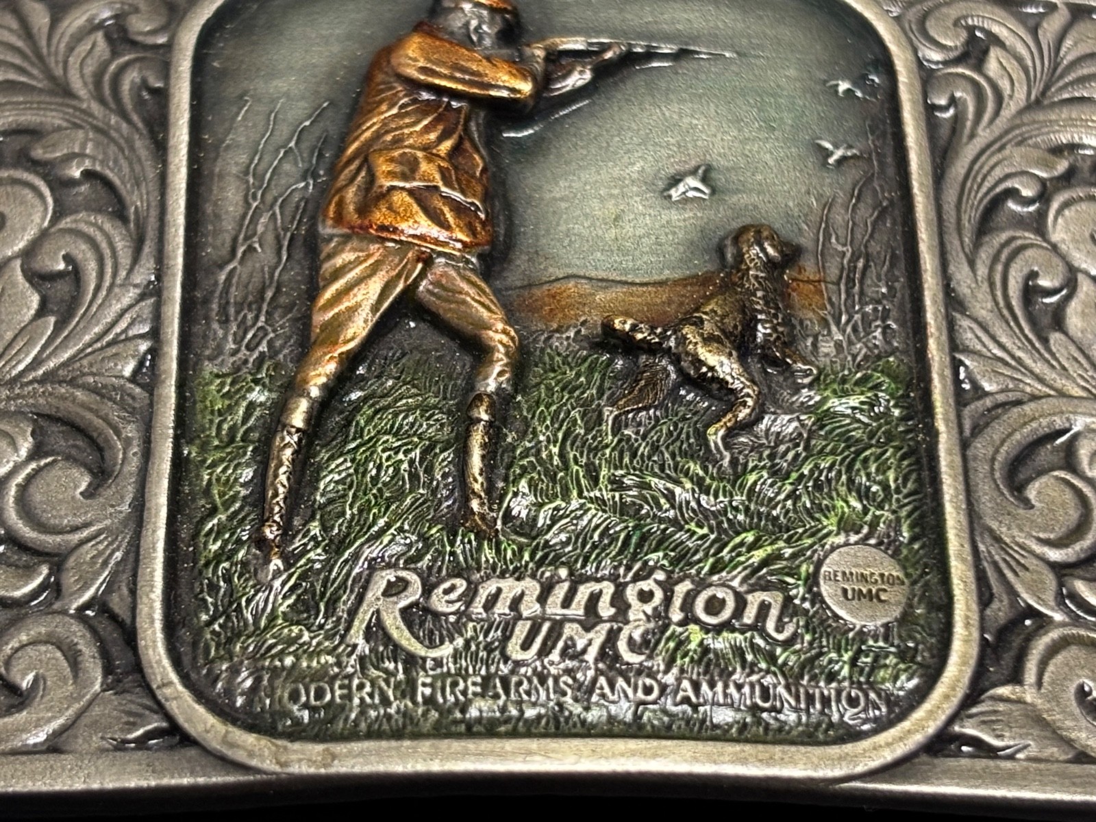 Remington UMC Sculpted Bergamot G-400 Enameled Pewter Belt Buckle USA