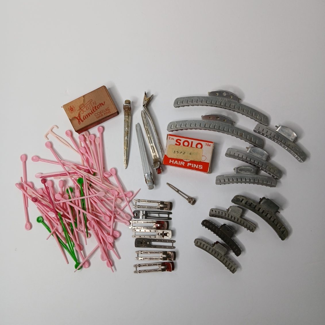 Vintage Beauty Salon Hair Clips/Pick/Pins Lot Tip Top Goody Mervin Lady Hamilton
