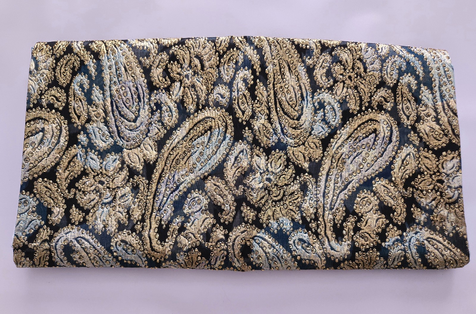 BEN GOODMAN – Mode Makers – GOLD SILVER BLACK – Iridescent – 70″ x 17″ SCARF
