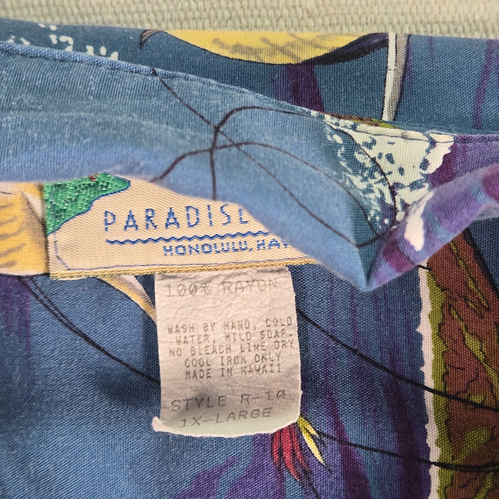 Vintage 80 90s Paradise Found Hawaiian Shirt Mens XL Rayon Blue Marlin Button Up