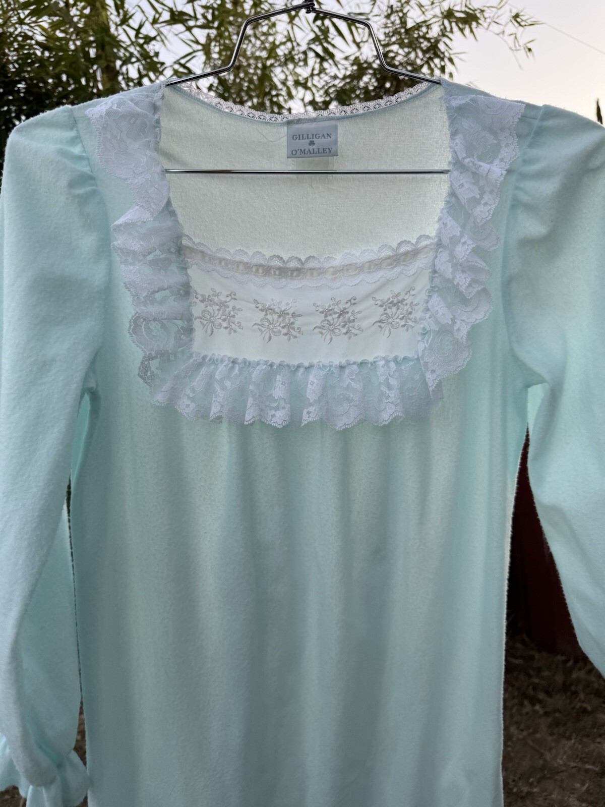 Vintage Gilligan O’Malley Blue Ruffle Night Gown Prairie Cottagecore 80s Granny