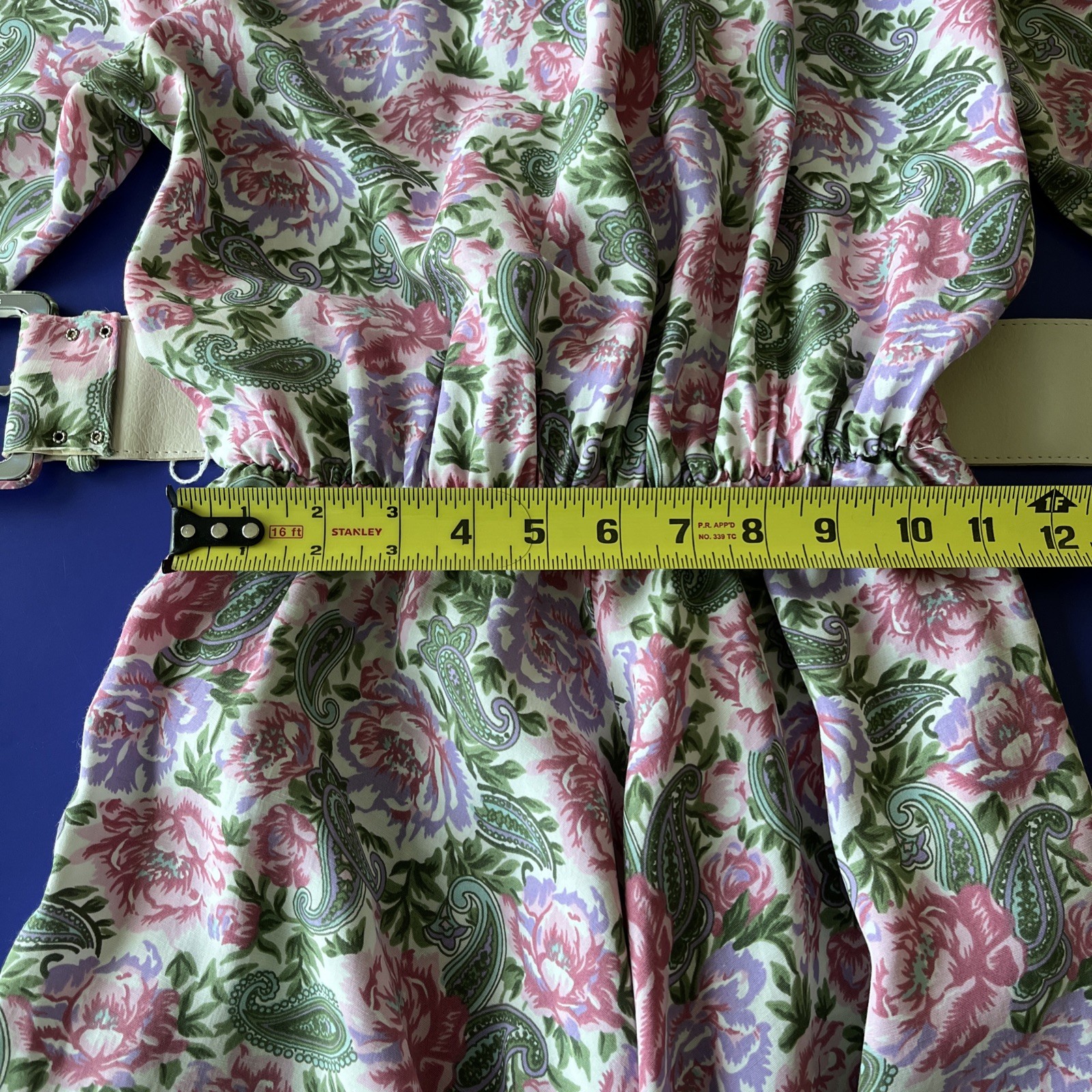 VINTAGE E.D. MICHAEL BELTED FLORAL Paisley RAYON DRESS SIZE 5-6 Padded Shoulders