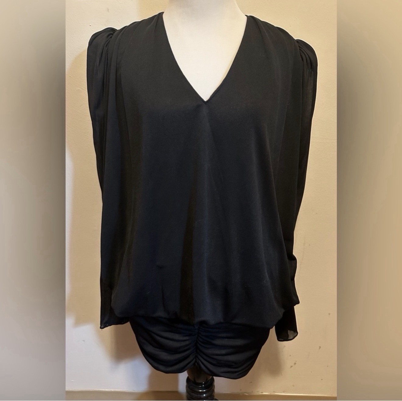 Vintage New Leaf 1980’s Women’s Long Sleeve Mini Black Dress Size 9/10