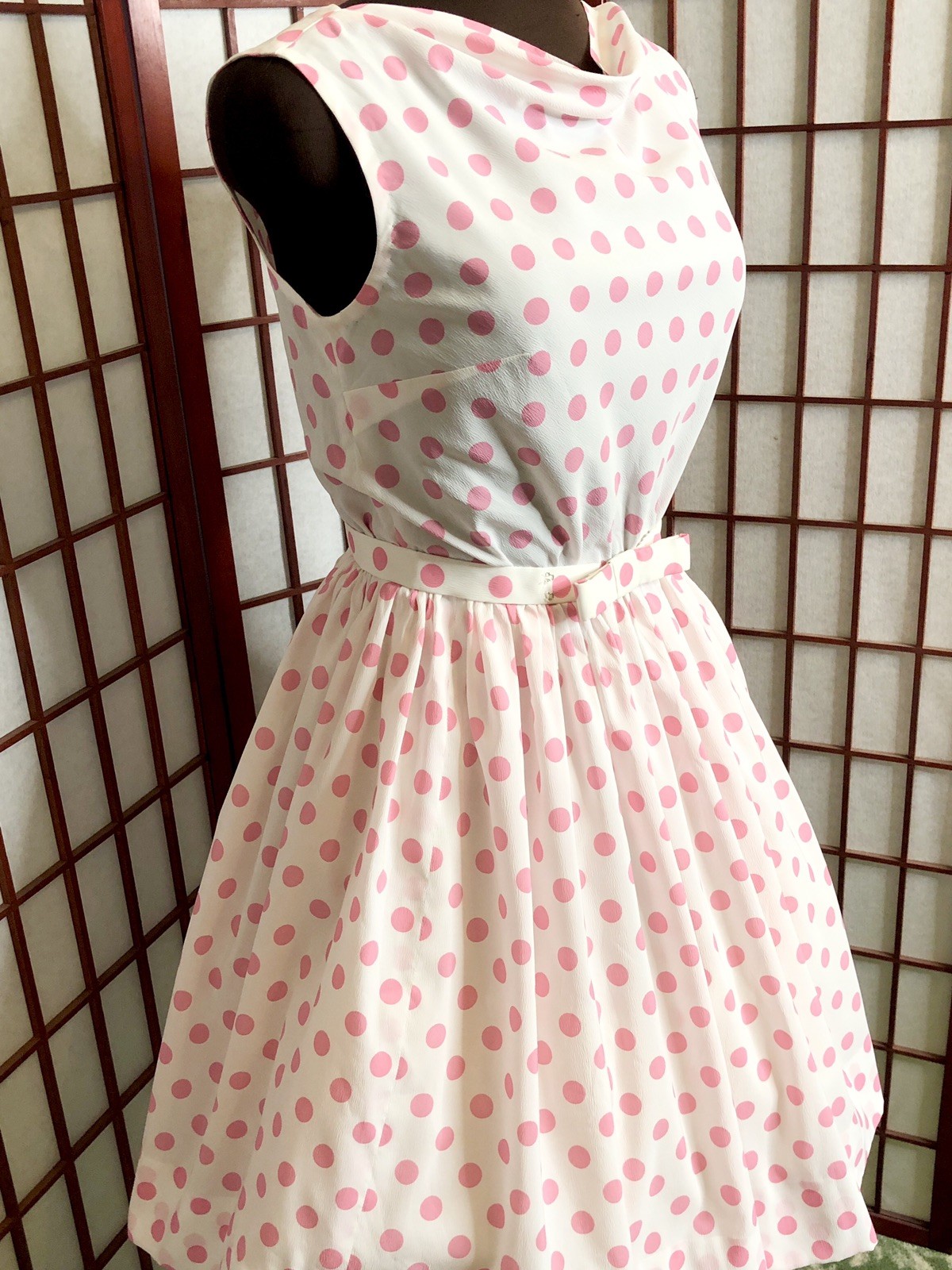 Vintage 1960’s White Pink Polkadot Sleeveless Crepe Rockabilly ￼Swing Dress XS/S