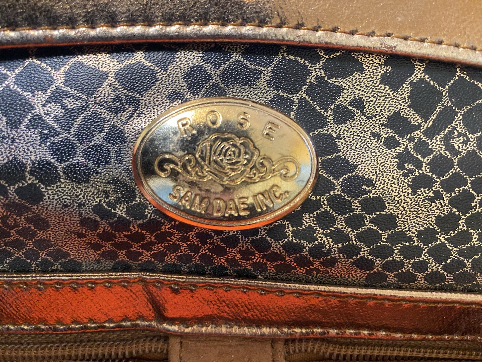 Vintage Sam Dae Rose Leather Purse/Handbag. New Old Stock. Korea. READ!