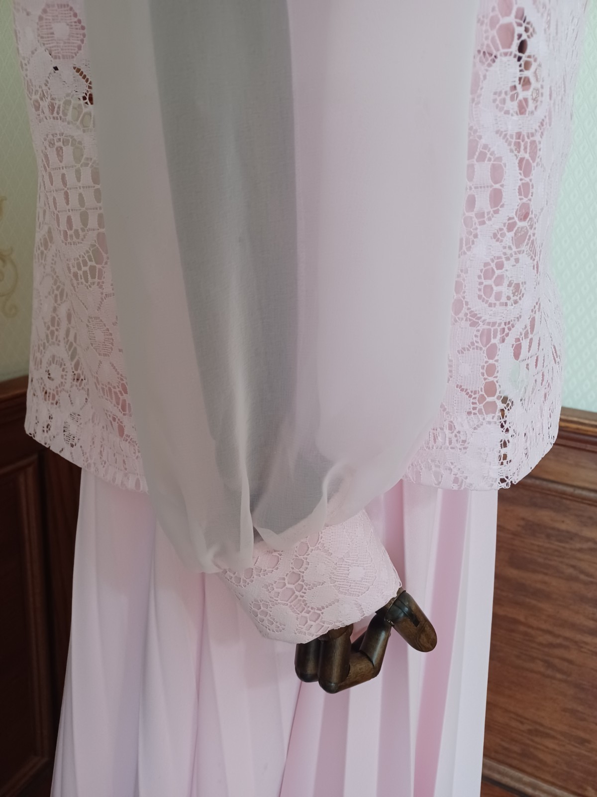 Vintage 1970s 3 Piece Pink Romantic Prairie Accordion Pleat Maxi-Dress, Sz 22.5