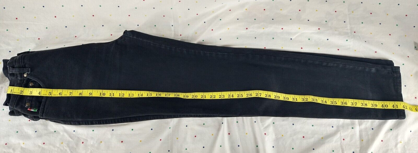 Vintage Moschino Women’s Jeans Pants W/Peace Sign On Its Pocket Size 29 CF