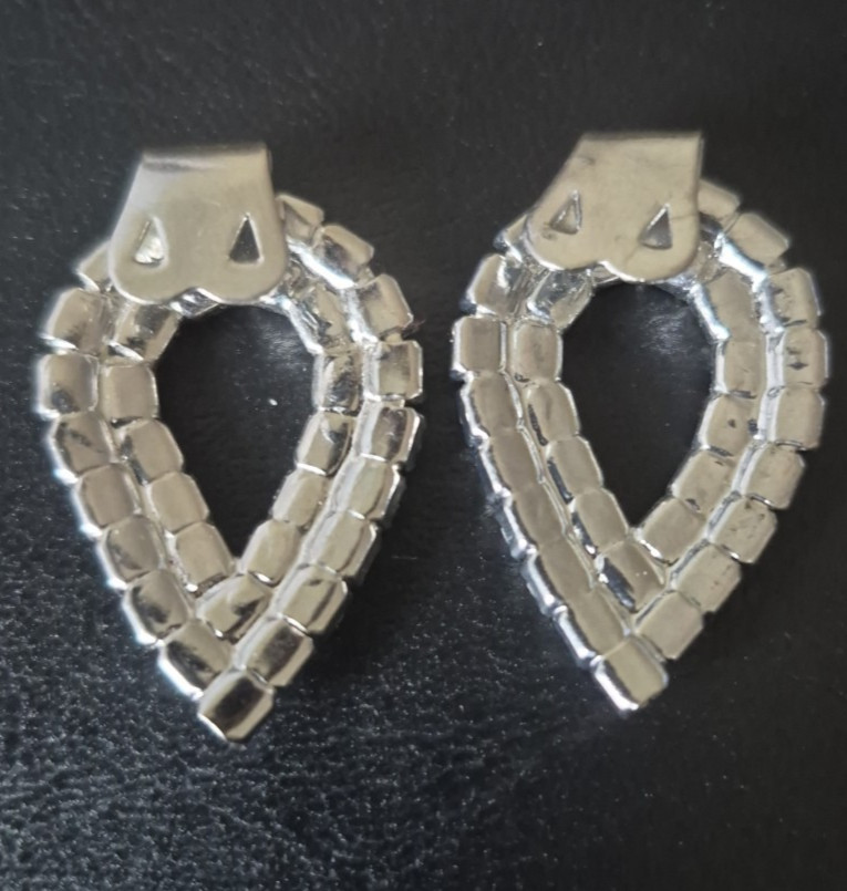 Vintage Teardrop Shaped Clear Rhinestone Silver Tone Shoe Clips