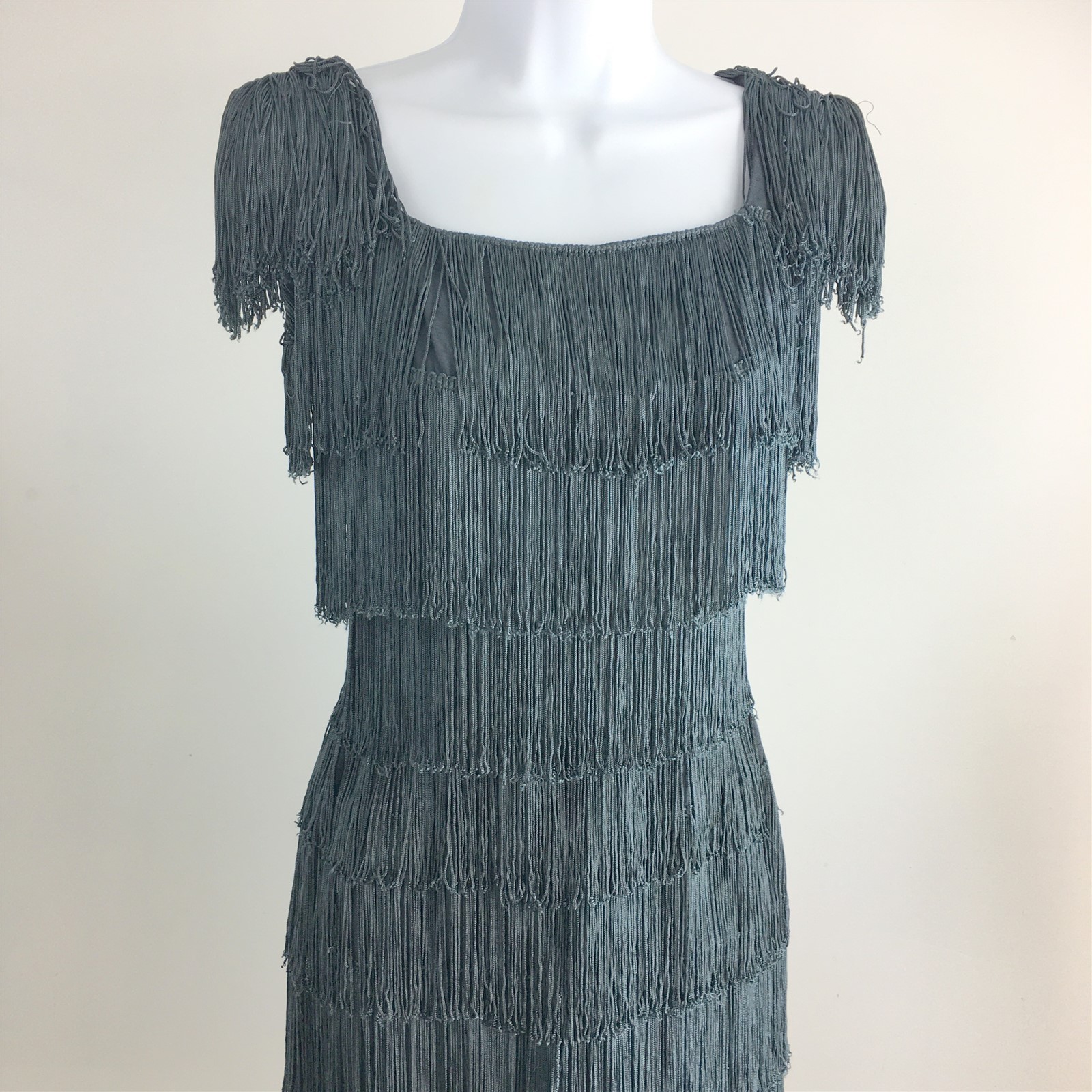 Vintage 20’s Style Fringe Flapper Dress Gray Low Back Sleeveless B-32″W-23″ XS-S