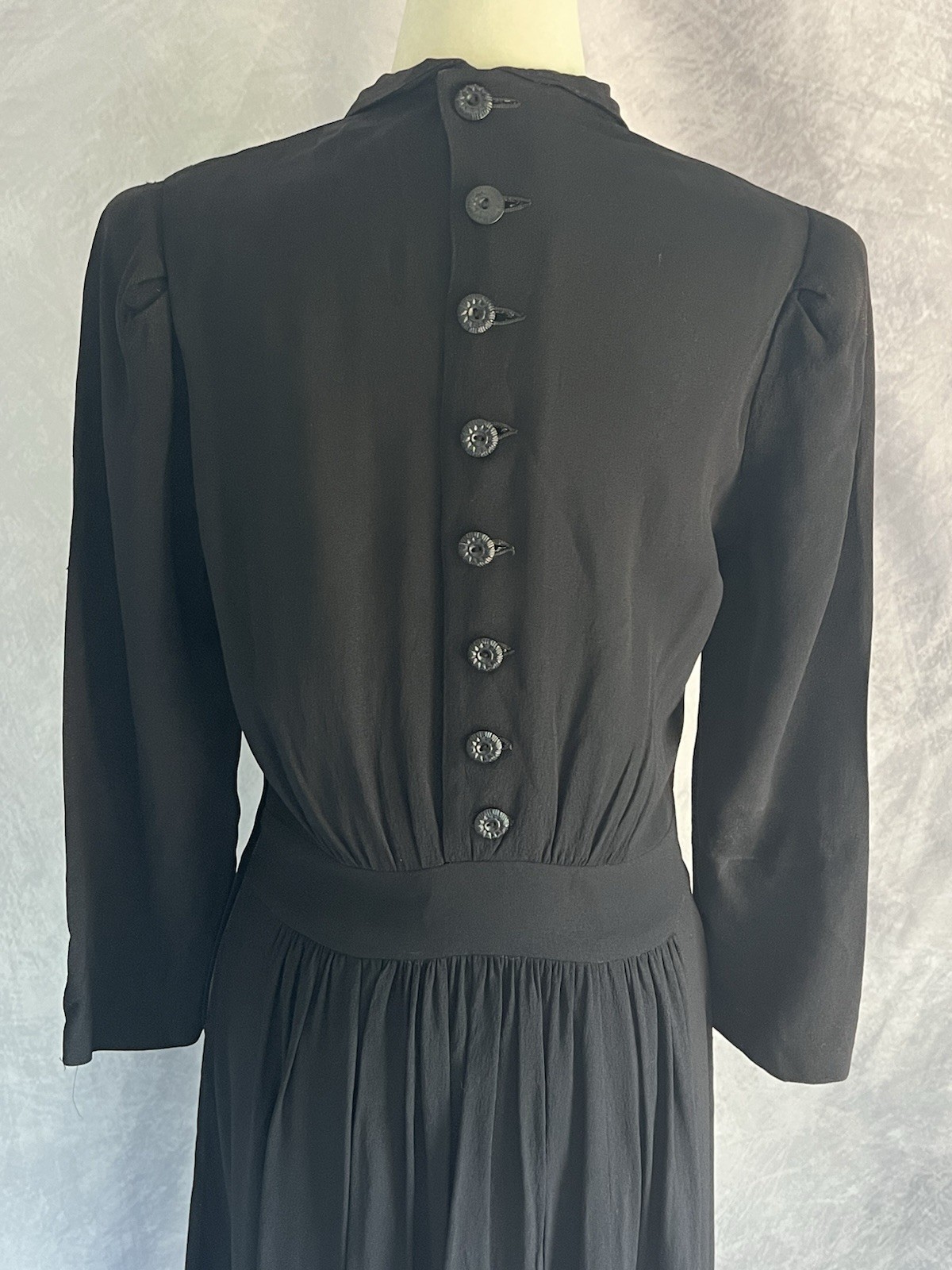 Vintage 1940s Black Crepe Dress Soutache Appliques Puff Sleeves Fit & Flare M