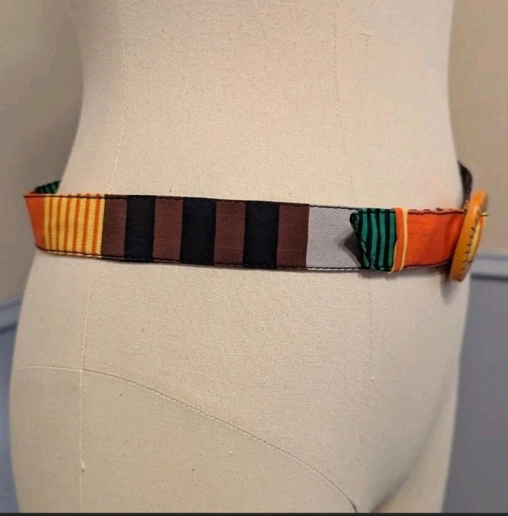 29-30″ Vintage 1960s Mod Multi-Color Geometric Statement Belt