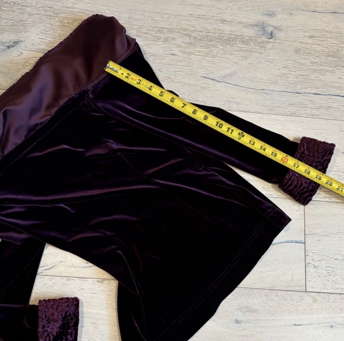 Tadashi Vintage Velvet Off The Shoulder Top Plum Purple Size 10 Made in USA MOTB