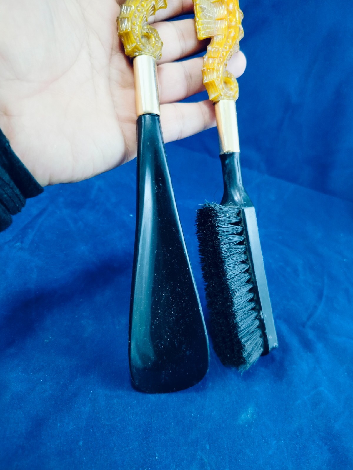 Vintage 1950s-60s Seahorse Bakelite Shoe Horn & Brush Set Mid Century Kitsch