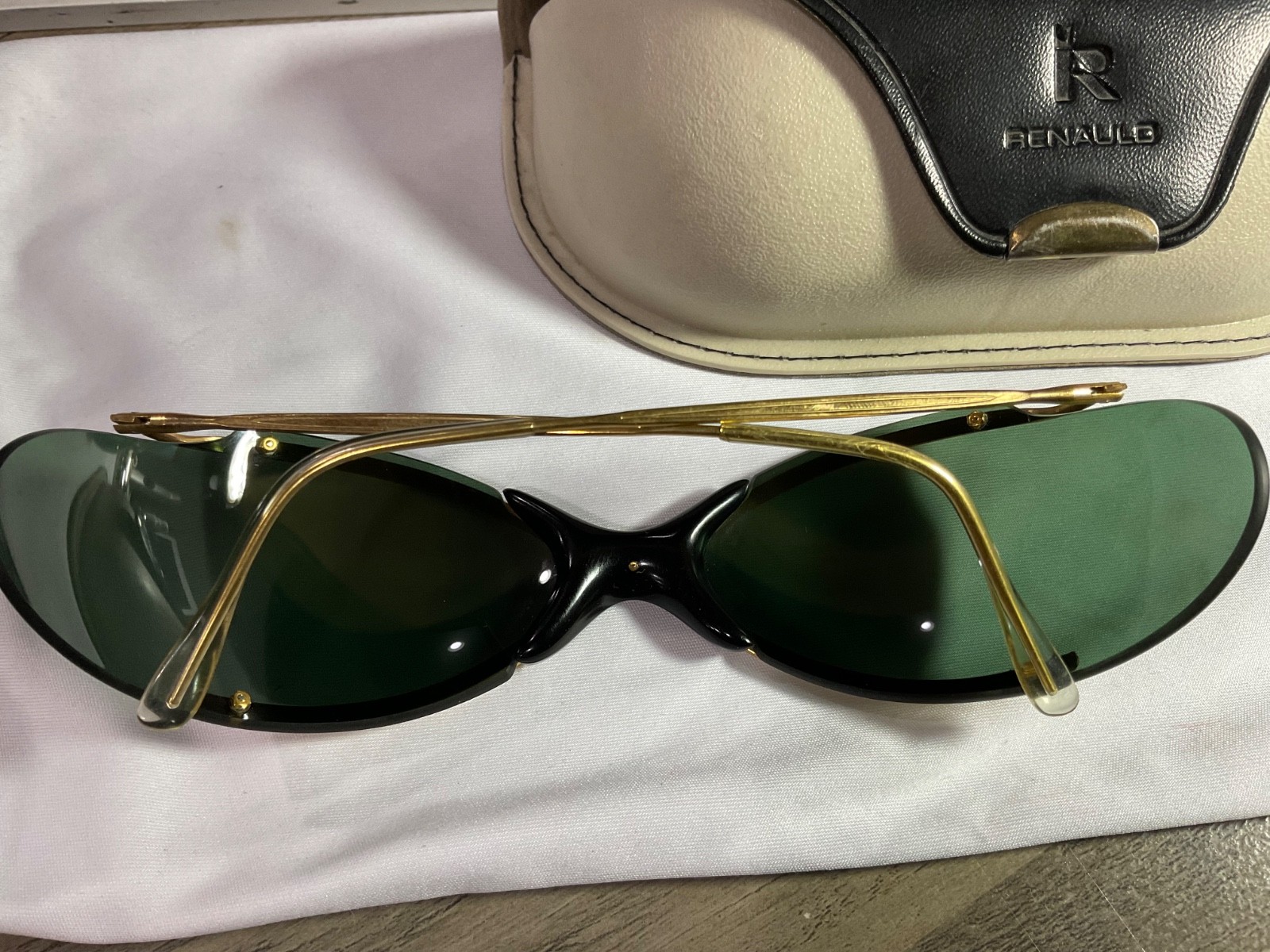 Renauld Of France “The Bikini” Rare Collectible Sunglasses With Case VERY NICE!