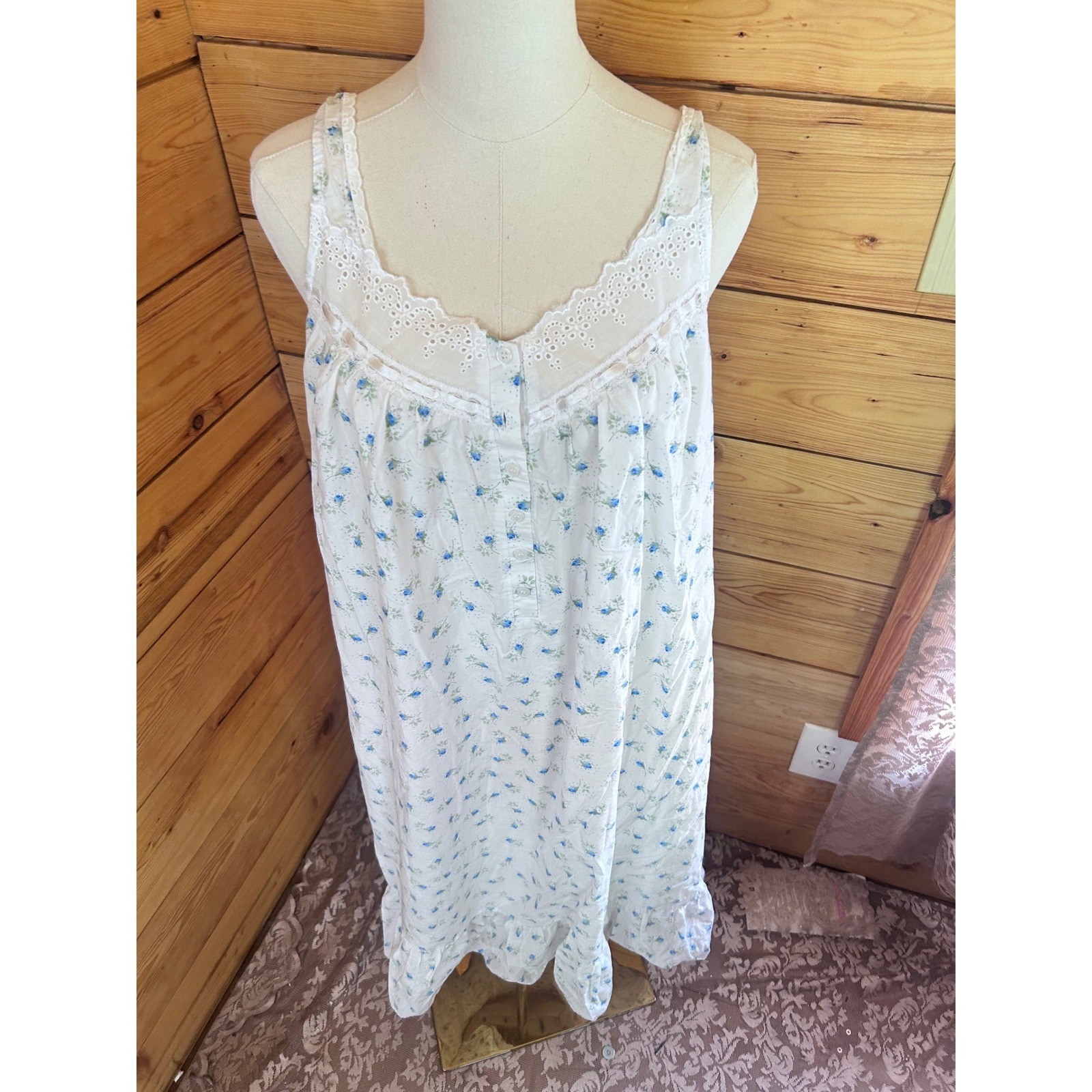 Vintage Cotton Nightgown Womens Small White Blue Floral Eyelet Lace Fair Set