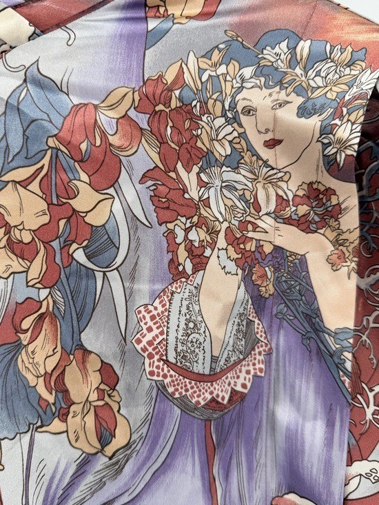 Vintage Romantic Art Nouveau Feminine Satin Blouse 12