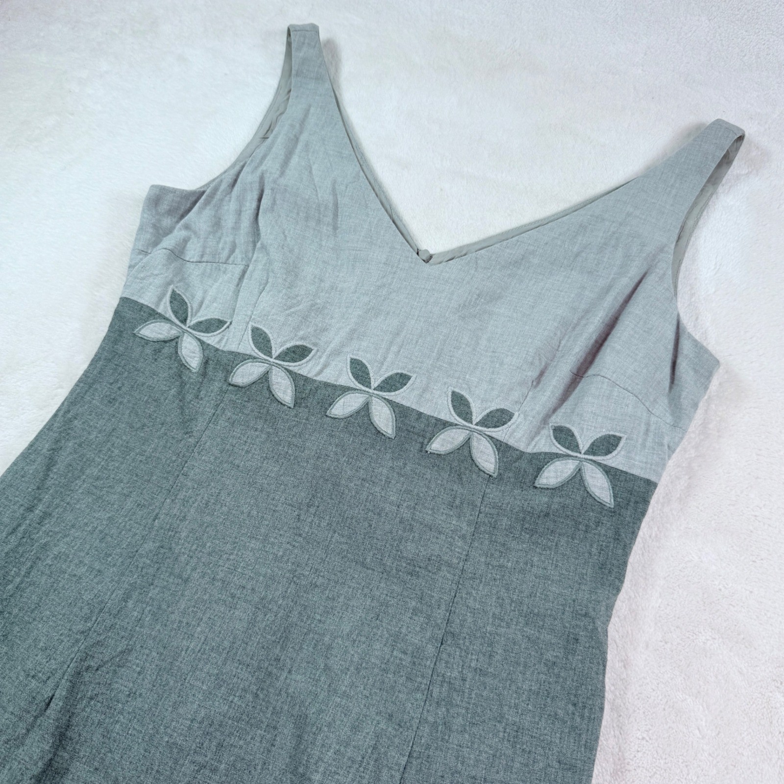 Laundry by Shelli Segal Vintage 90s Grey Colorblock Floral Sheath Dress L9826