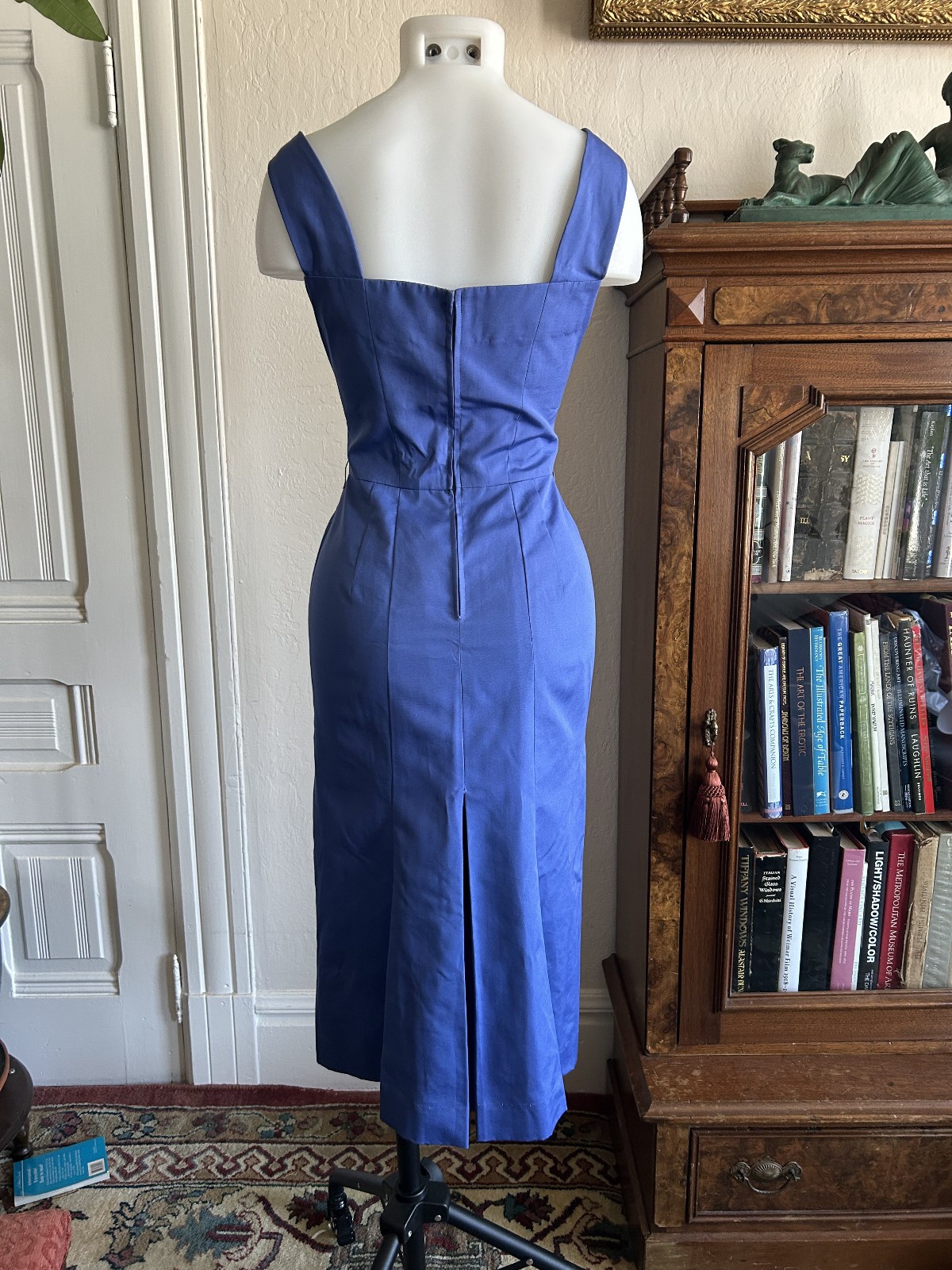 Vintage 1950s Bombshell Dress Blue Wiggle Cocktail Pinup Vixen 34-26-36