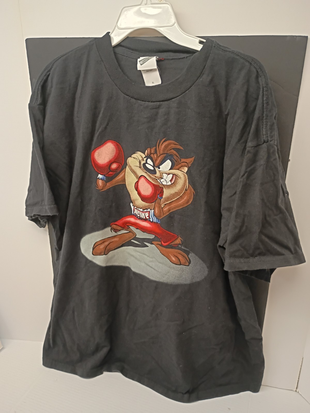 Warner Bros. Studio VTG Store Men’s XL Black Looney Tunes Taz Graphic T-Shirt