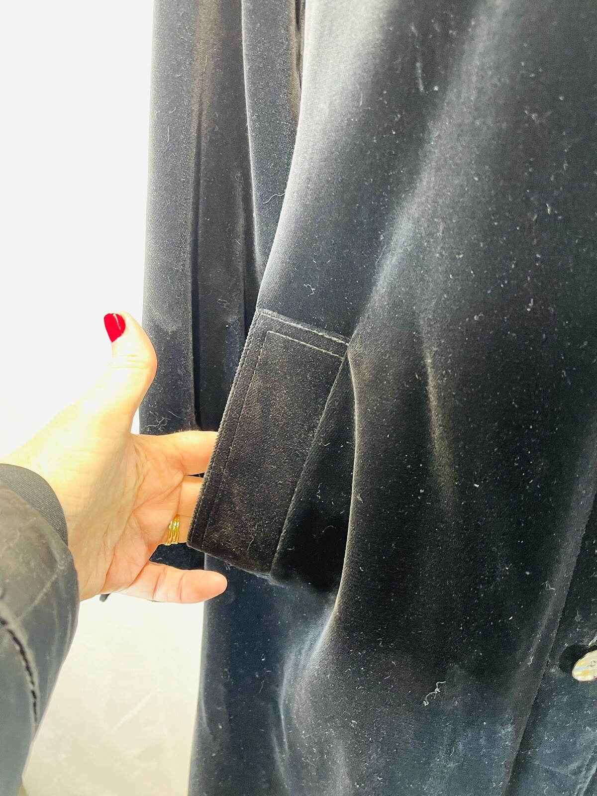 Vintage Women’s Black Velvet Coat-Surrey Classics Canada SIZE Medium