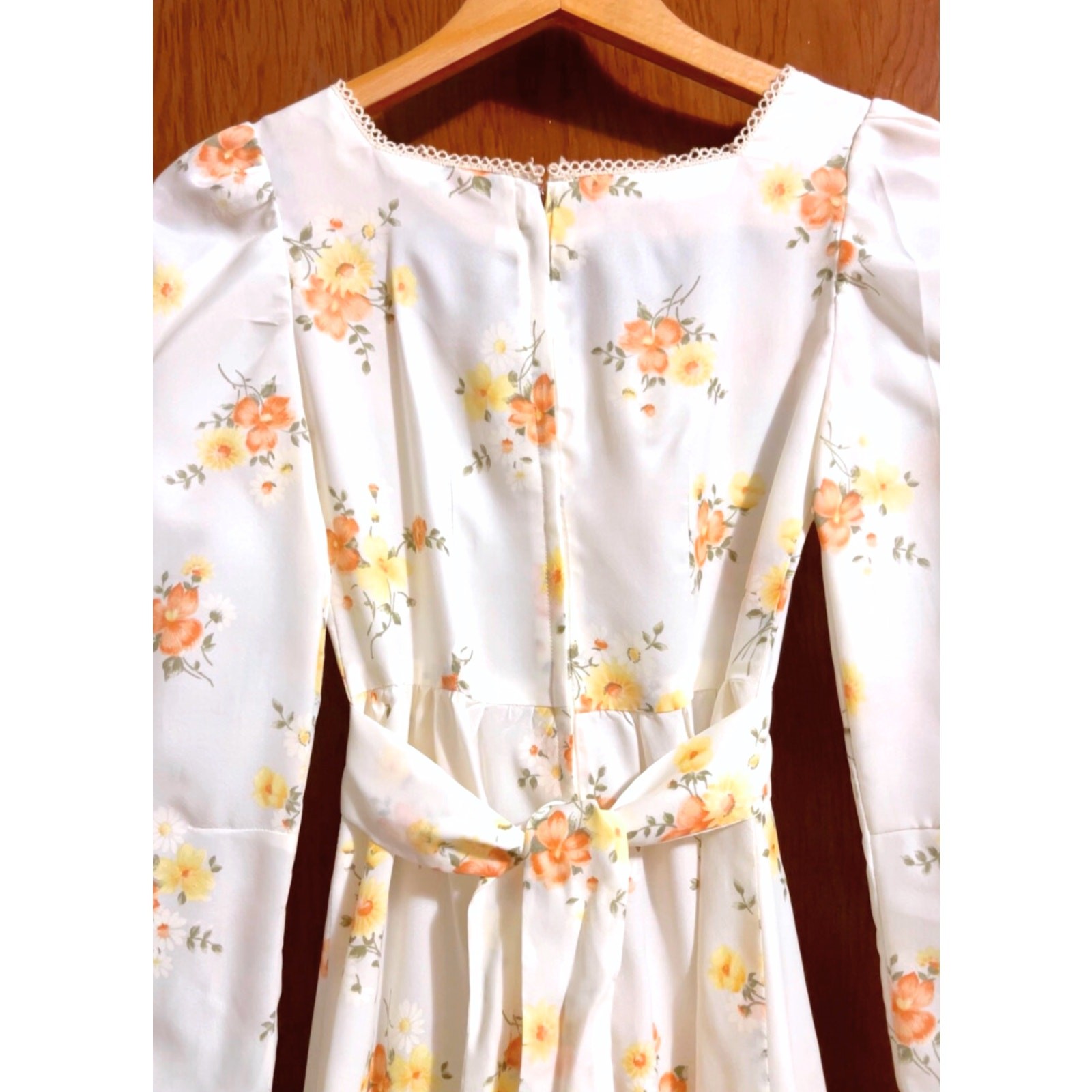 Vintage 60s or 70s Handmade Floral Dress * XS or S * Ivory w/ Lace and Flowers