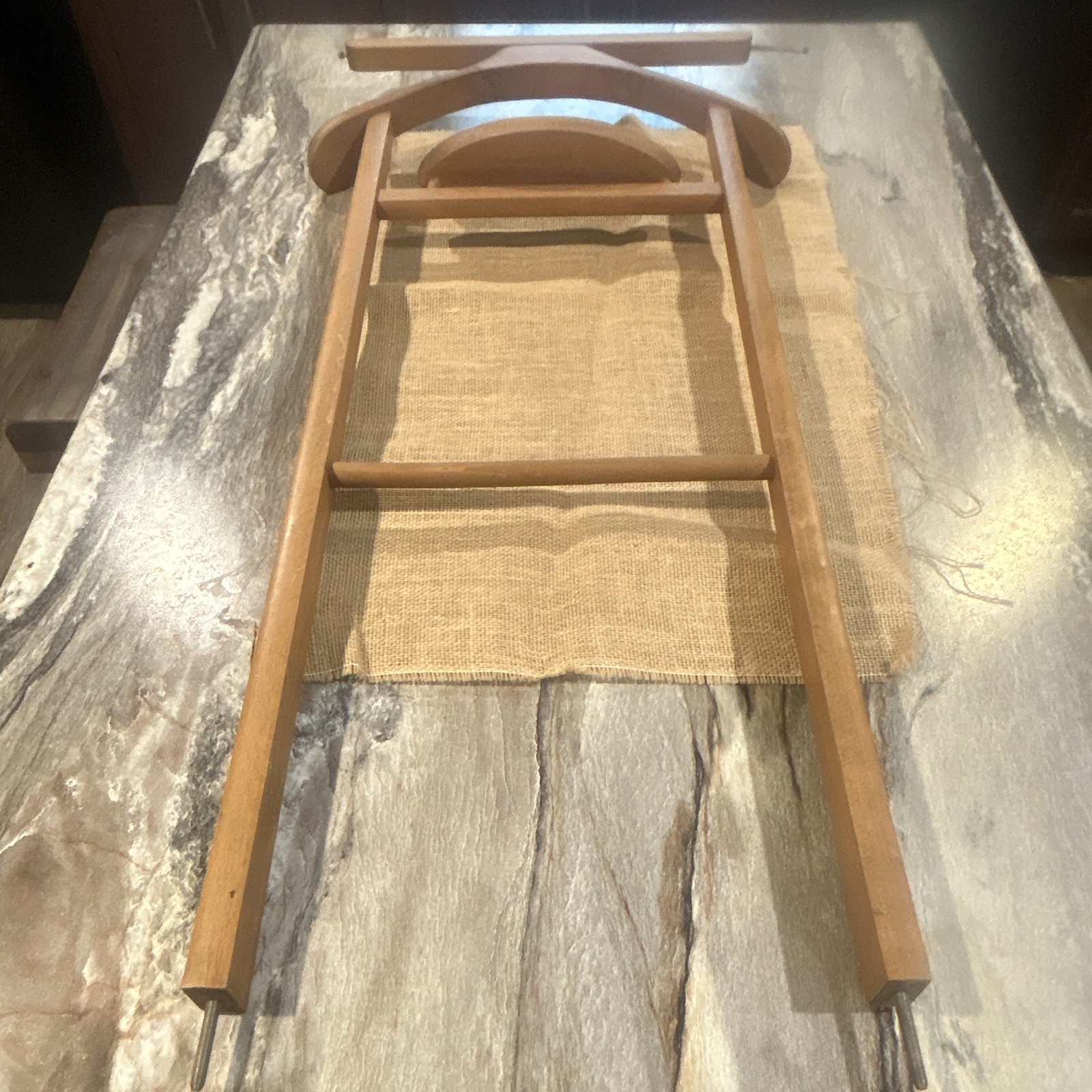 SPQR Made in Italy Wooden Valet Clothes Stand w/ Hanger Top & Tray Brown
