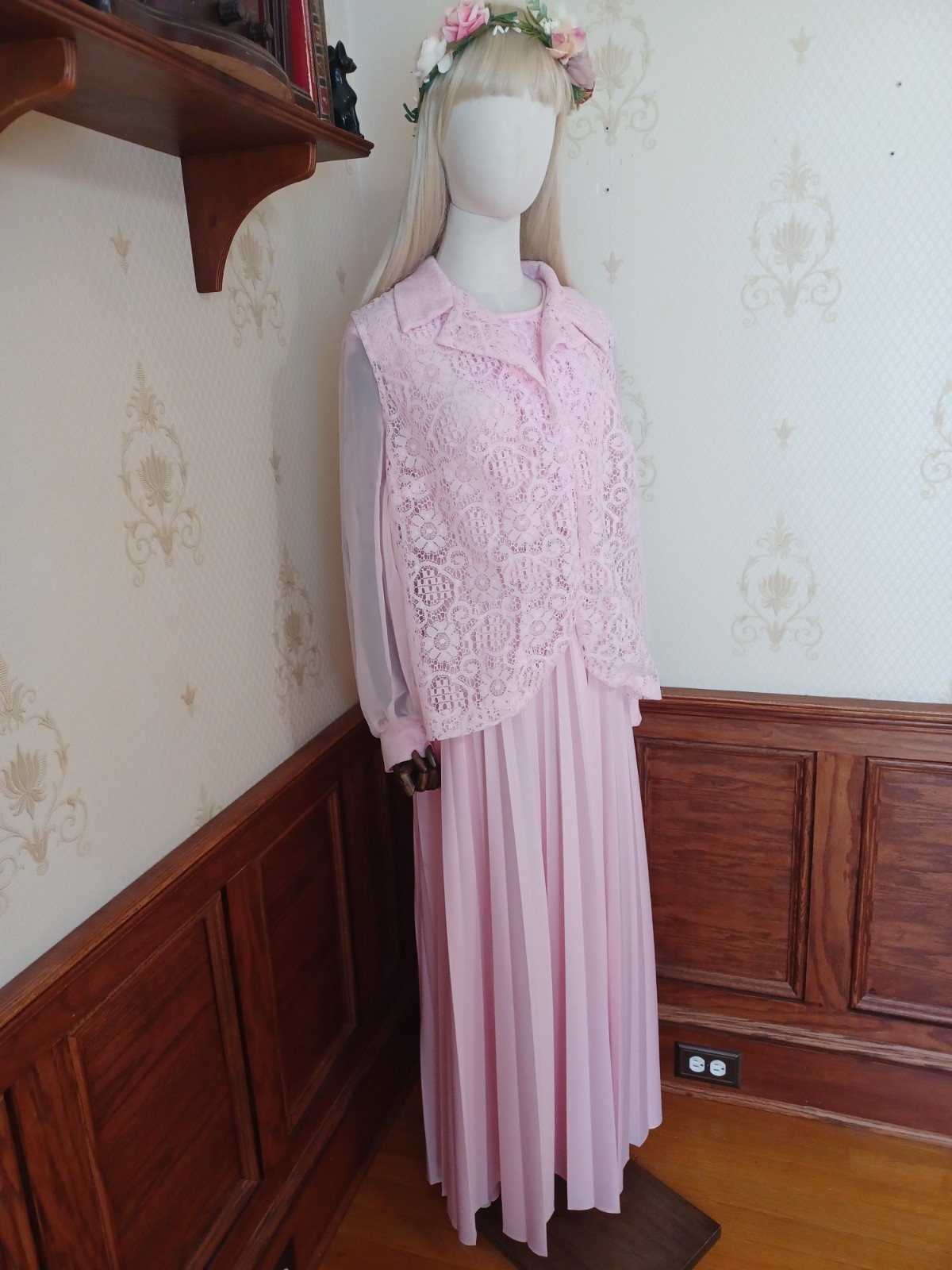 Vintage 1970s 3 Piece Pink Romantic Prairie Accordion Pleat Maxi-Dress, Sz 22.5