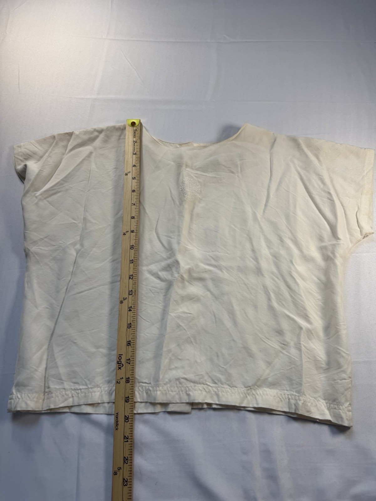 Vintage 80s/90s Red Hot Lightweight White Back Button Closure Blouse Women’s L