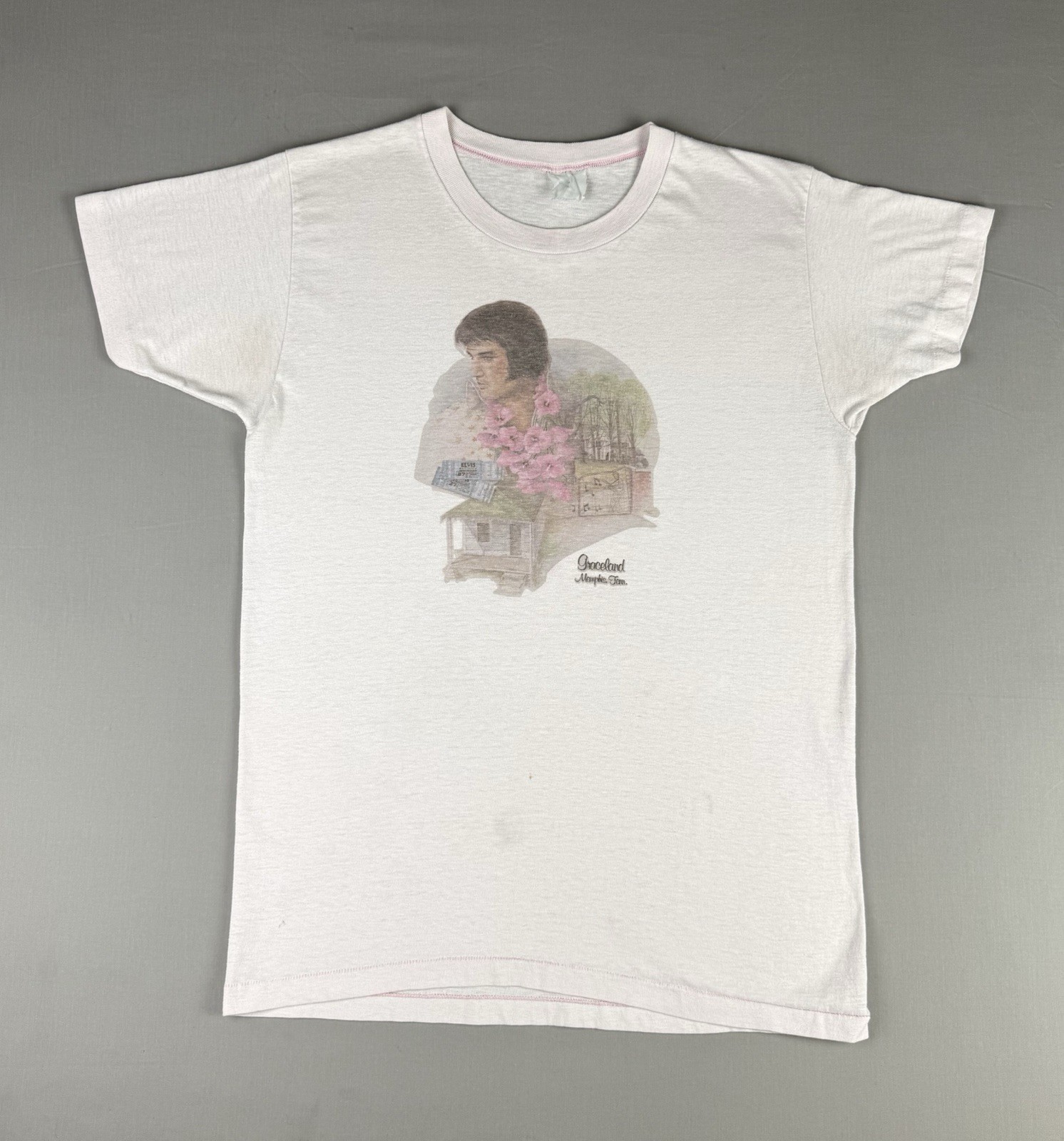 70’s VINTAGE Elvis Presley Graceland T-Shirt Size Small Pink 5050 Blend Music