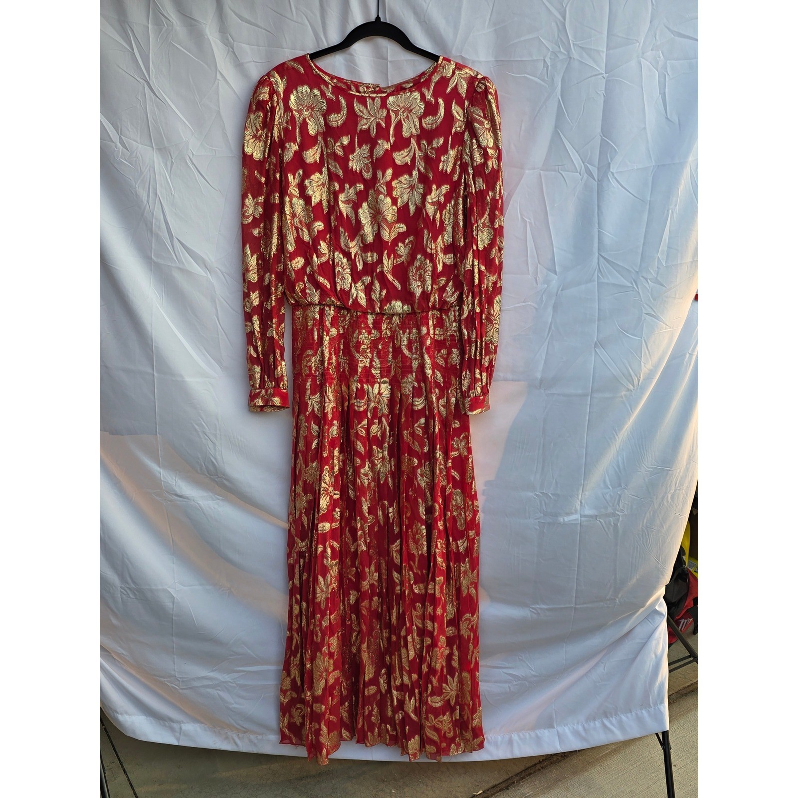 Vintage Raul Blanco Red Gold Metallic Floral Pleated Maxi Dress Evening Gown 12