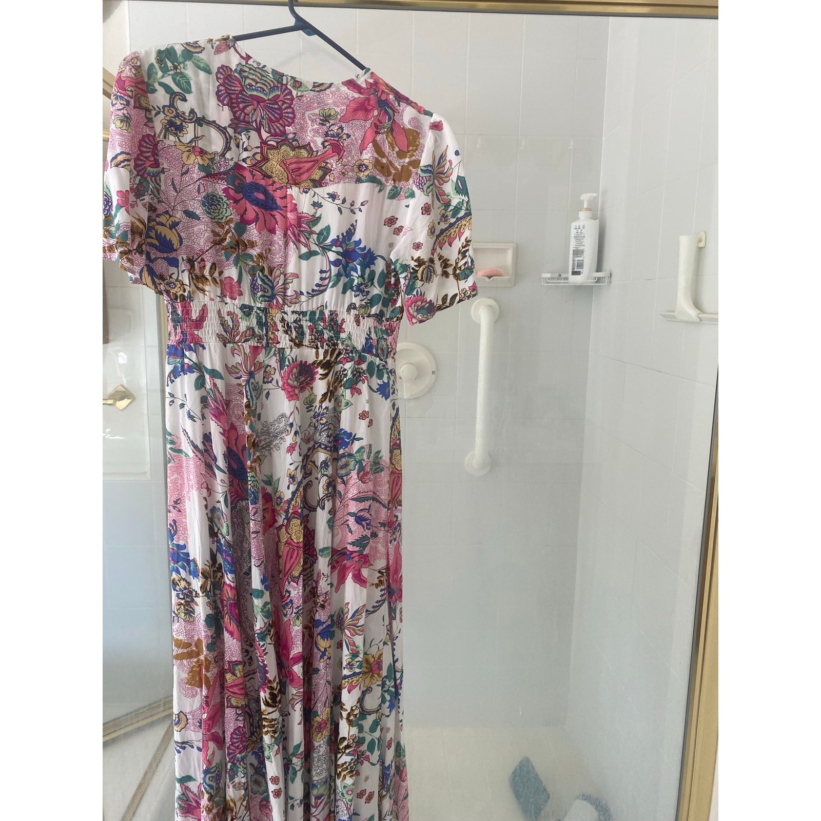 Gorgeous unbranded dress! Small medium. Def too big for an xs. No labels