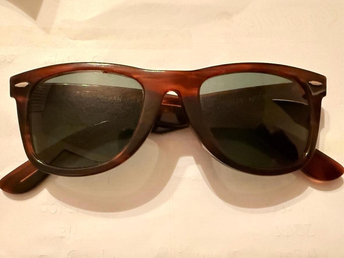 Vintage B&L Ray Ban Wayfarer BL 5022 Tortoise Sunglasses USA Bausch & Lomb