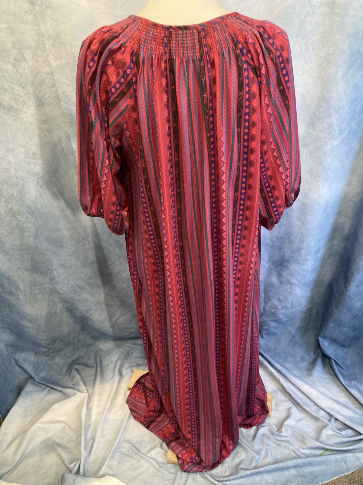 VTG 70s Donna Richard Gilligan O’Malley Maxi Dress Muumuu Caftan Pink Boho L